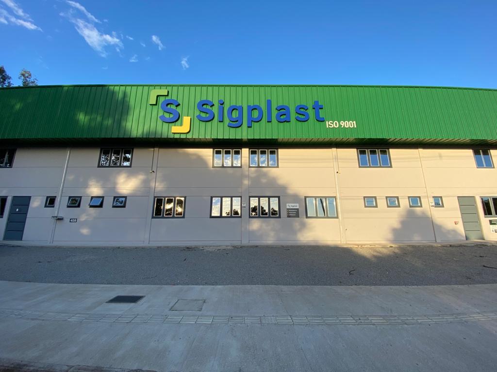 Fachada Sigplast